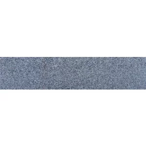 TREAPTA GRANIT LUCIOS  NEW 687-2 - 130X32X2 cm, aspect granulat gri-roz cu finisaj lucios, potrivită pentru trafic intens, utilizare la interior și exterior.