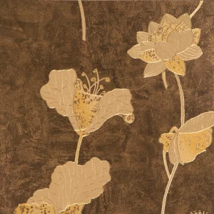 Tapet GOLD OPULENCE G140702 – 53x1000 cm (5.3 m²/ rola), PVC, lavabil, model floral stilizat pe fond auriu embosat, rafinament floral în tonuri nobile.