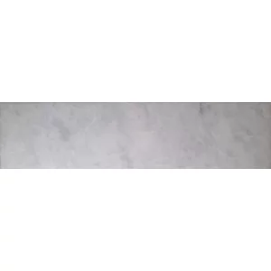 TREAPTA MARMURA MUGLA GOLDEN WHITE - 32X130X2 cm, alb imaculat cu vene discrete, finisaj lucios, ideală pentru scări interioare elegante și luminoase.