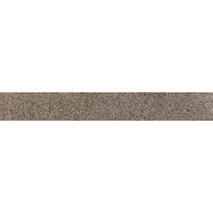 CONTRATREAPTA GRANIT RH POLISHED - 17X130X1.8 cm, finisaj lucios în nuanțe de roșu și gri, ideală pentru scări interioare și exterioare, potrivită pentru spații cu trafic intens.