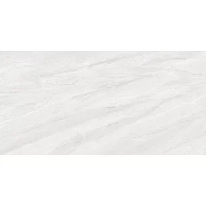 GRESIE 6041 SILVER TRAVERTINE CARVING - 60X120 cm, porțelanată, finisaj semi-mat cu efect carving, gri deschis, ideală pentru interioare și exterioare moderne.