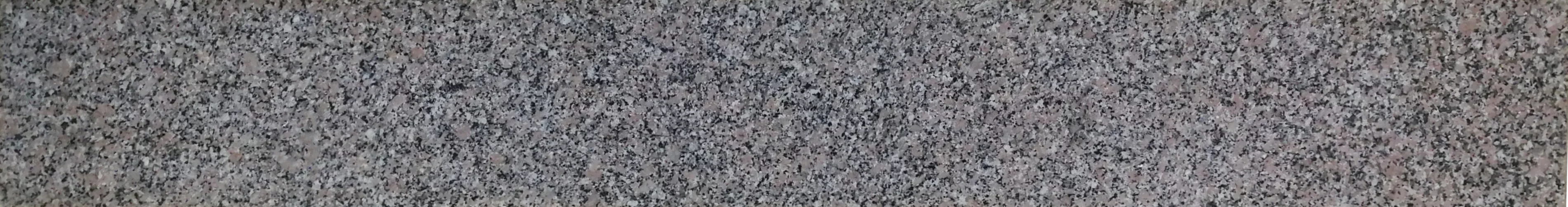 CONTRATREAPTA GRANIT RH FIAMAT - 17X132X1.6 cm, finisaj antiderapant, ideală pentru proiecte durabile cu trafic intens, în interior și exterior.