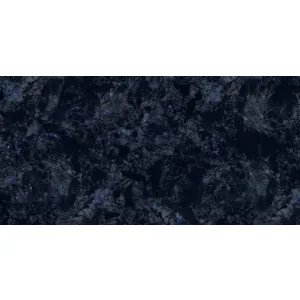 GRESIE VOLCANO BLUE - 80X160 cm, porțelanată, în nuanțe intense de albastru închis cu reflexe gri-negru și accente luminoase, aspect marmură lucioasă, ideală pentru interioare exclusiviste.
