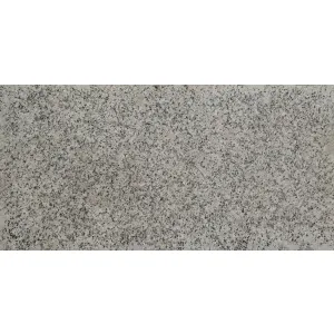 GRANIT RH FIAMAT - 30X60X1.8 cm, finisaj fiamat (antiderapant), ideală pentru spații interioare si exterioare, este o alegere excelentă pentru amenajările zonelor cu trafic intens.