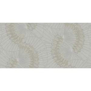 TAPET PVC ROYAL 93040 - 106X1000 cm (10.6 m²/ rolă), PVC, lavabil, cu model modern geometric 3D abstract în nuanțe de gri deschis și bej, potrivit pentru interioare elegante.
