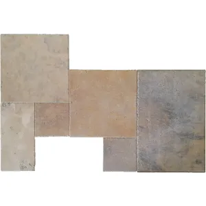 TRAVERTIN SS CHISELED EDGE FP SET - 1.2 cm, French Pattern, set modular format din 6 plăci de dimensiuni diferite, grosime 1.2 cm, cu margini cioplite, finisaj nechituit, ideal pentru pardoseli cu aspect rustic autentic și durabilitate ridicată