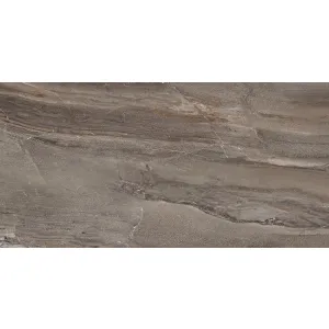 GRESIE ETNA MT MATA R9 - 30X60 cm, porțelanată, glazurata, aspect de piatră naturală în nuanțe de maro-brun cu accente arămii, finisaj mat antiderapant, ideală pentru spații rezidențiale și comerciale.