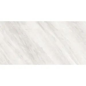 GRESIE AMERICAN DELIGHT - 60X120 cm, porțelanată, lucioasă, aspect de marmura naturala în tonuri elegante de gri deschis cu vene discrete, ideală pentru spații moderne și luminoase.