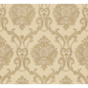 TAPET PVC VELIKA 89305 - 70X1000 cm (7 mp/rolă), cu model baroc rafinat în nuanțe de bej și auriu cald. O alegere elegantă pentru interioare clasice, care adaugă textură, luminozitate și noblețe spațiului.