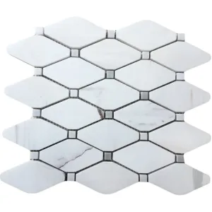 MOZAIC DIN DOLOMIT DIAMOND - 24.5X26.5 cm, finisaj slefuit, model elegant cu formă de diamant, in nuante de alb cu insertii gri-bej, realizat din piatră naturală Dolomit.
