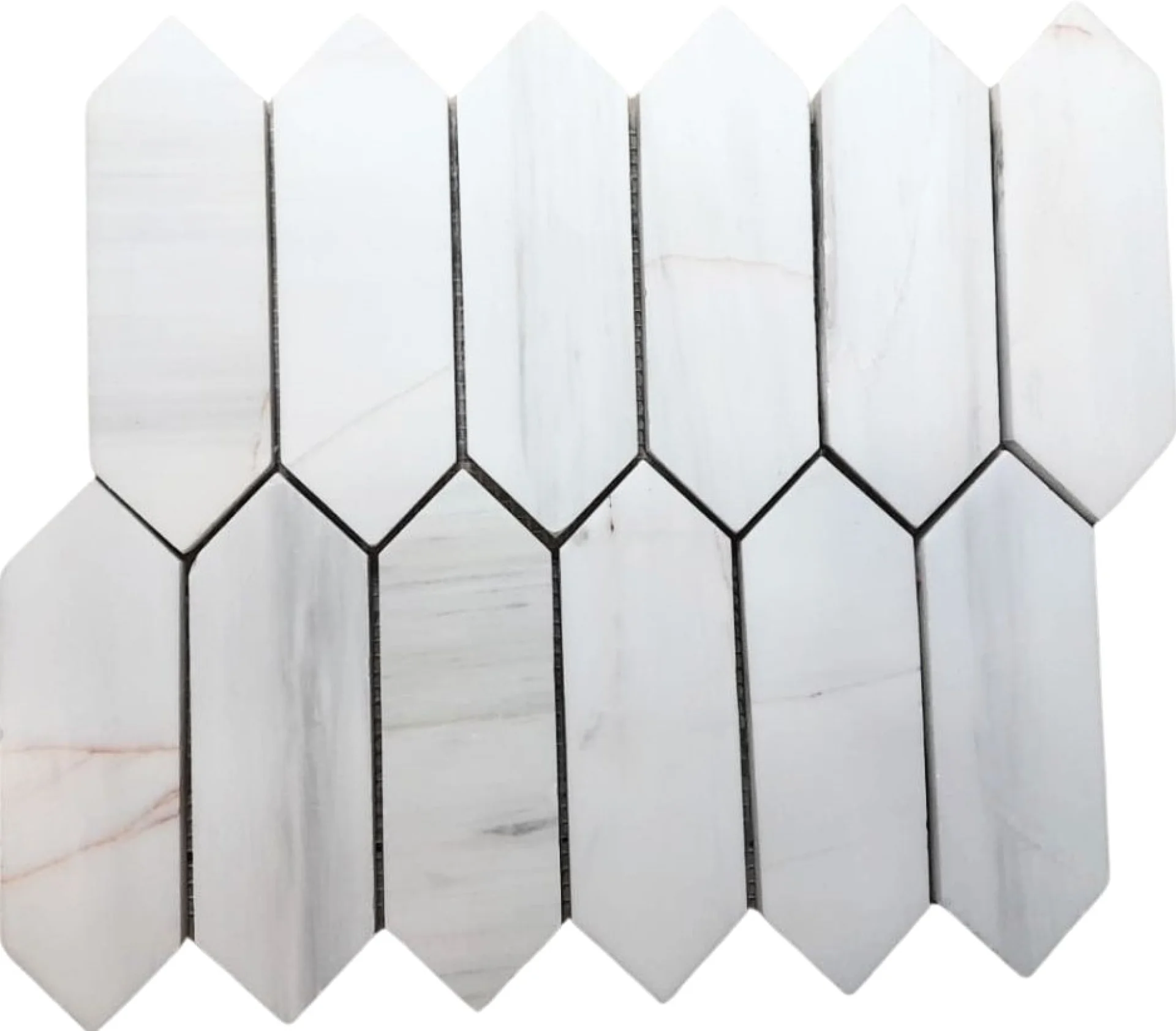 MOZAIC DIN DOLOMIT COLORED PICKET - 28X30.5 cm, design modern cu muchii ascuțite, realizat din piatră naturală Dolomit, finisaj șlefuit, in nuanțe subtile de alb cu vene gri.
