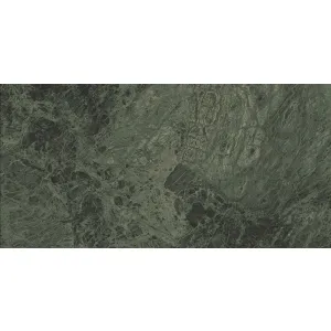 GRESIE BIDASAR EXCEL - 60X120 cm, portelanata, rectificata, finisaj mat cu efect carving, design luxuriant de marmură verde intensă, ideală pentru spații rafinate, utilizabilă pe pardoseli și pereți, interior/exterior.