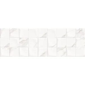 FAIANTA G CALACATA SIENA HL - 30X90 cm, ceramica glazurata, design marmorat alb cu vinișoare bej-aurii și efecte 3D geometrice, finisaj mat cu accente lucioase, ideală pentru decorarea pereților interiori.