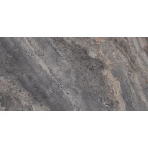 GRESIE LUCCA NERO - 60X120 cm, portelanata, rectificata, finisaj mat cu elemente lucioase și venaturi proeminente, in tonuri închise de gri și negru, accentuate cu vene ruginii, inspirată de textura pietrei naturale, ideală pentru spații elegante, interior și exterior.