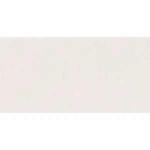 FAIANTA 32344-A GIN - 30X60 cm, ceramica glazurată, rectificată, în nuanță crem cald cu textură subtilă de piatră, finisaj mat, recomandată pentru placarea pereților interiori.