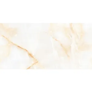 GRESIE JENY BEIGE - 60X120 cm, porțelanată lucioasă, rectificata, în nuanțe de crem-bej deschis cu venatura bej-auriu, aspect elegant și luminous de marmura naturala.