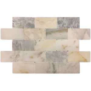 MARMURA MUGLA WHITE - 7.5x15x1 cm, alb natural cu nuanțe gri, finisaj antichizat, tumbled, pentru interior si exterior.