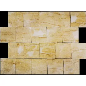PIATRA SCAPITATA TRAVIN - 10X10 cm, cu tonuri calde de galben, auriu și crem, ideal pentru decor interior și exterior cu accente rustice sau mediteraneene.
