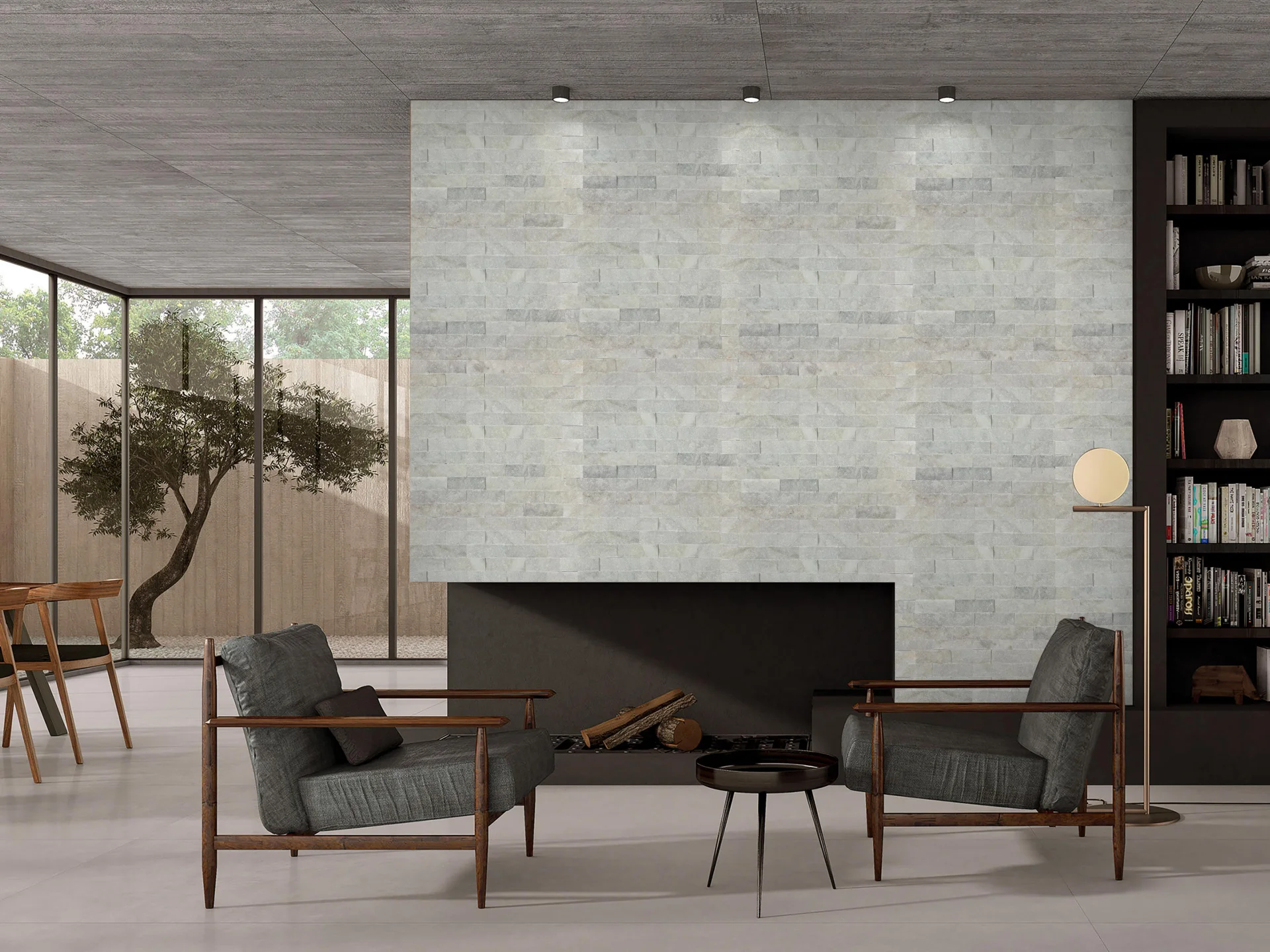 Marmura Smokey White 5x15 cm &ndash; marmură cristalină scăpitată &icirc;n nuanțe de alb cu accente aurii