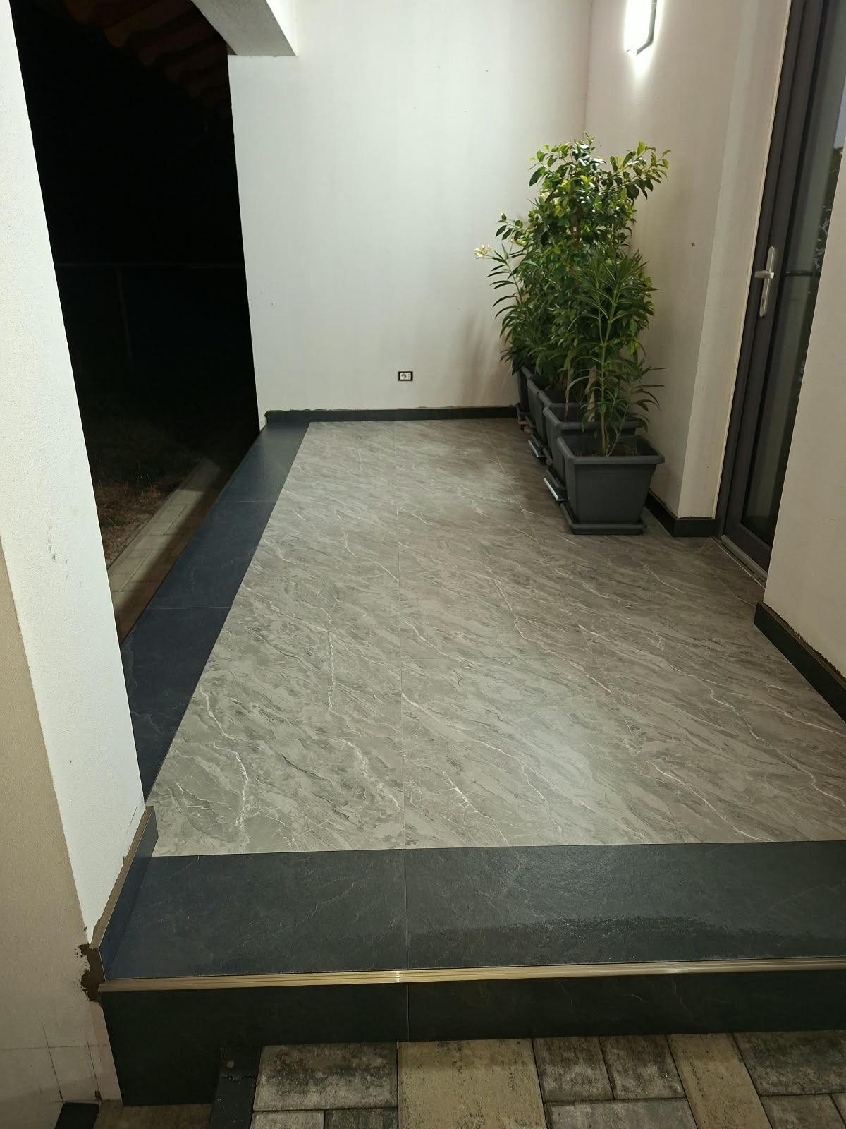 TERASE CASA SAUCESTI/BACAU